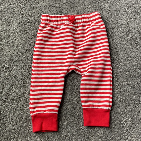 12 month Christmas Santa outfit - Picture 3 of 4